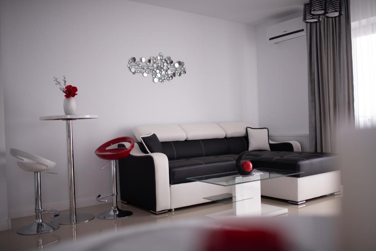 Apartament Denissia Oradea Exterior foto